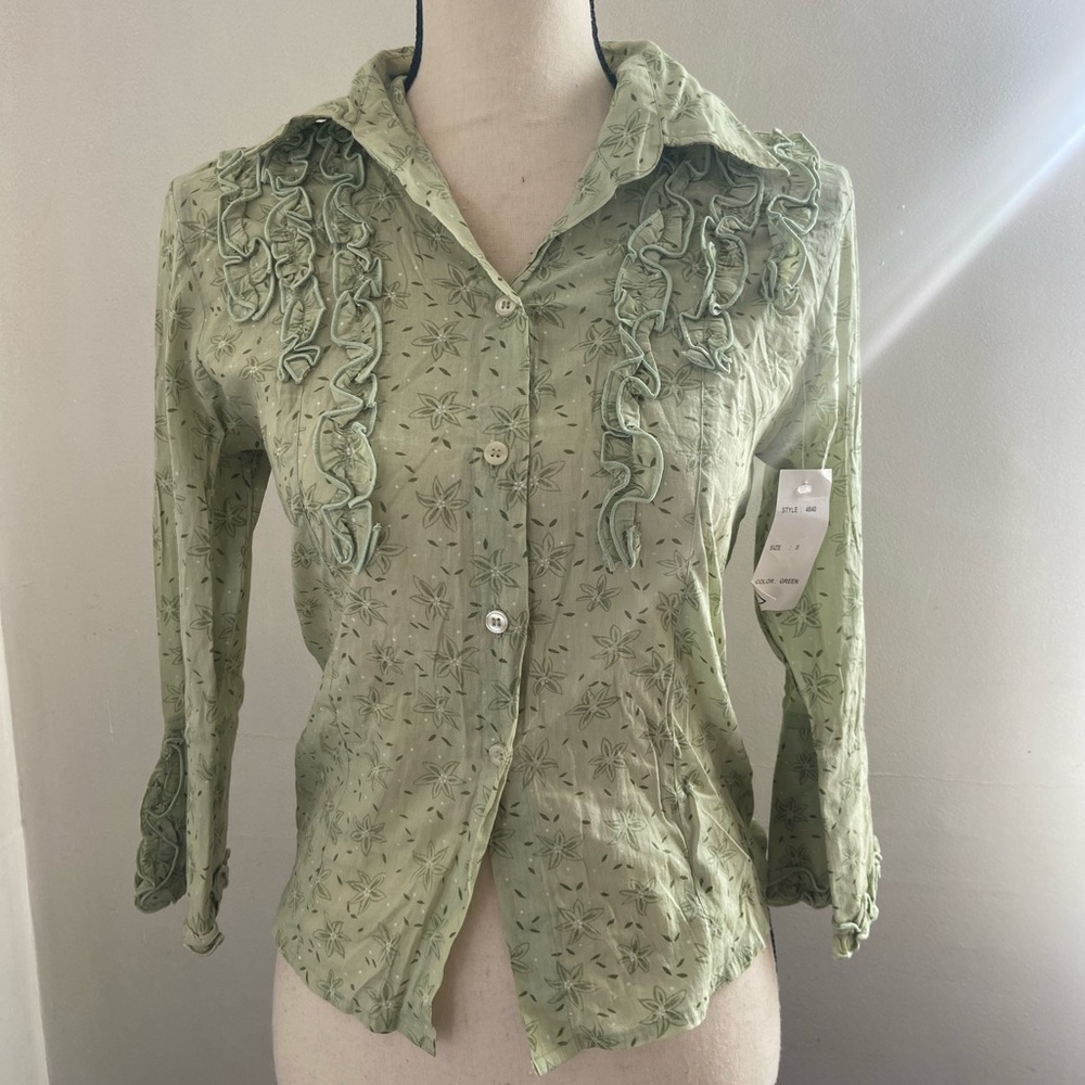 Raviya Light Green Floral Ruffle Blouse